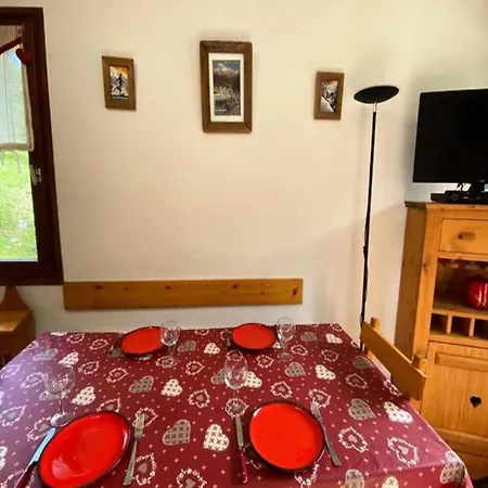 Champel B Apartment